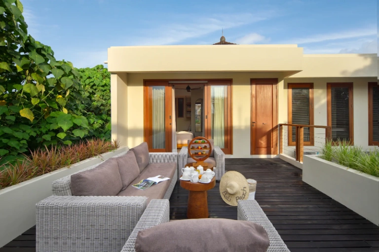 FULLY FURNISHED 3-BEDROOM VILLA IN PRIME BATU BELIG LOCATION – AF659 in Seminyak - Image 2