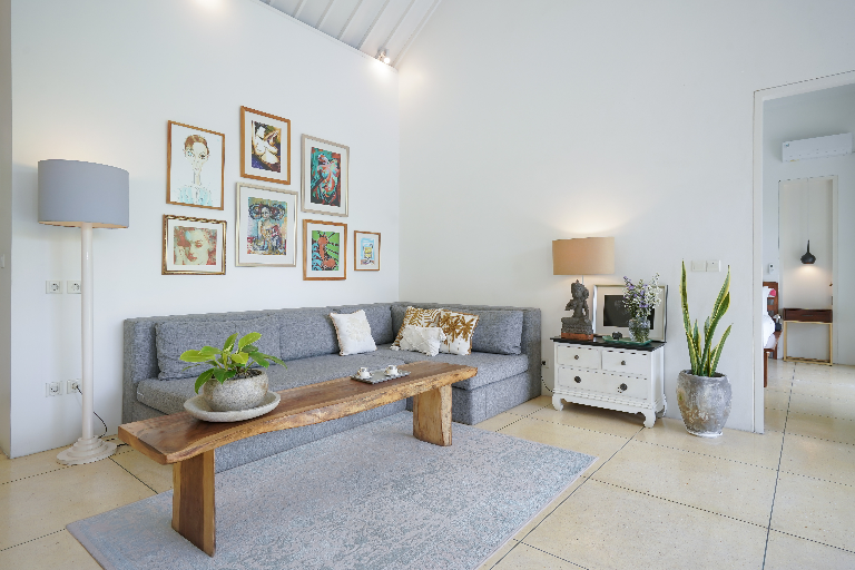 🌿 Spacious 2BR Tropical Garden Villa on 500m² – Umalas in Canggu - Image 2