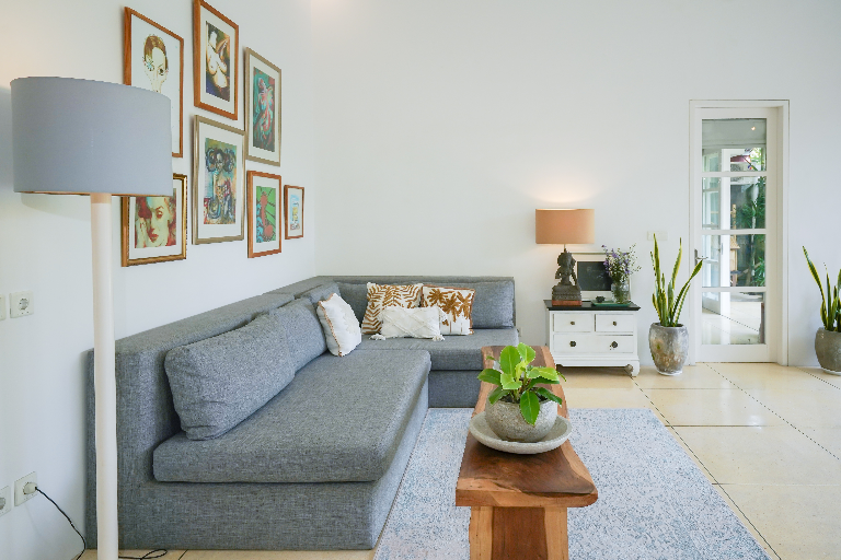 🌿 Spacious 2BR Tropical Garden Villa on 500m² – Umalas in Canggu - Image 3