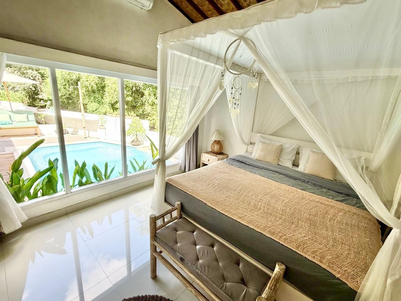 3 BEDROOM RIVER VILLA IN CANGGU in Canggu - Image 5