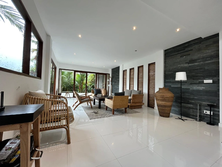 🏡 Charming 2BR Villa w/ Pool & Garden Oasis in Ubud - Image 4