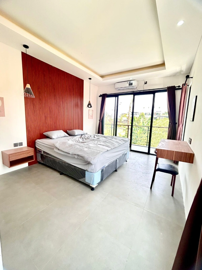 Freehold 4BR Rice Field View Villa in Canggu - Image 2