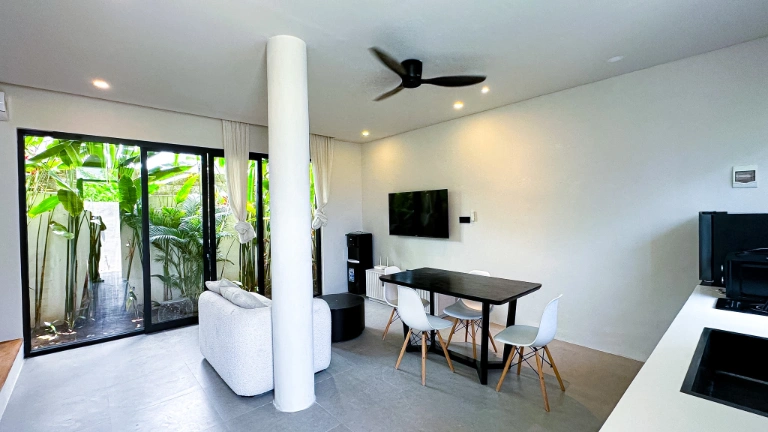 RKY44 – Two Bedroom Compact Townhouse, Berawa Location in Canggu - Image 3