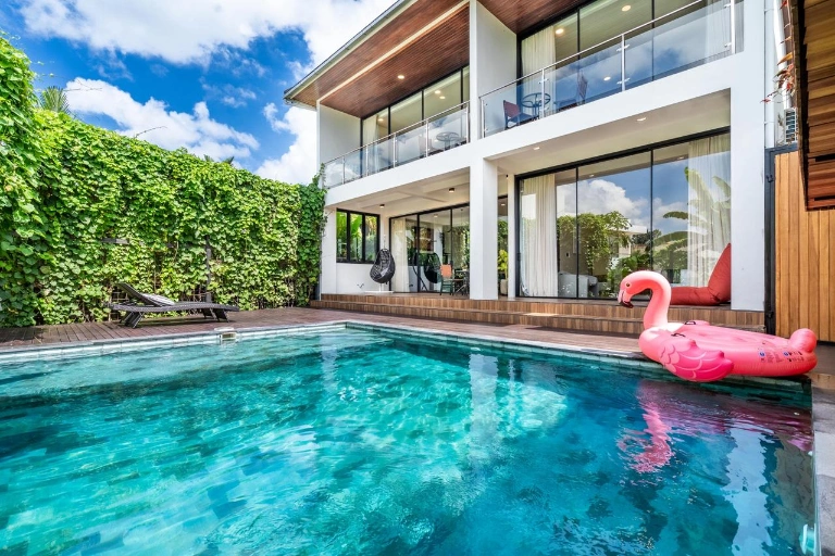 Ultra-Premium 4BR Smart Villa w/ Cinema & Rice Field Views