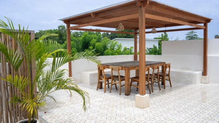 2BR Villa w/ Rooftop & Pool  in Uluwatu - Image 5