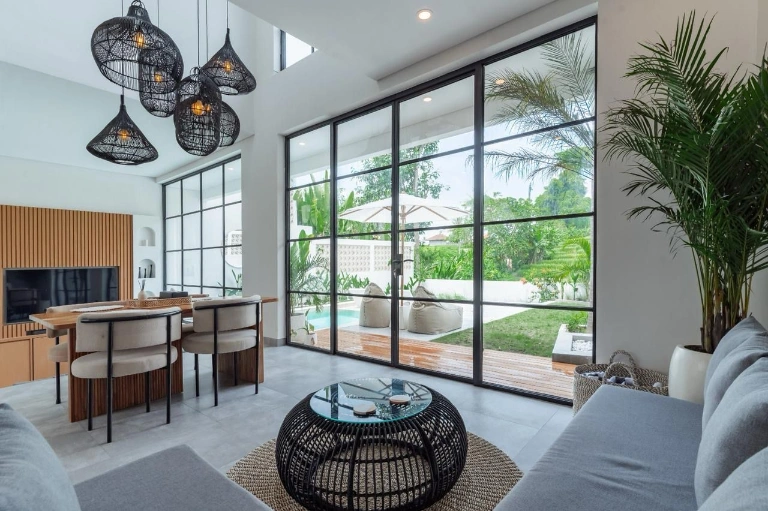 2BR Modern Minimalist Villa w/ Rooftop & Rice Field Views in Canggu - Image 2
