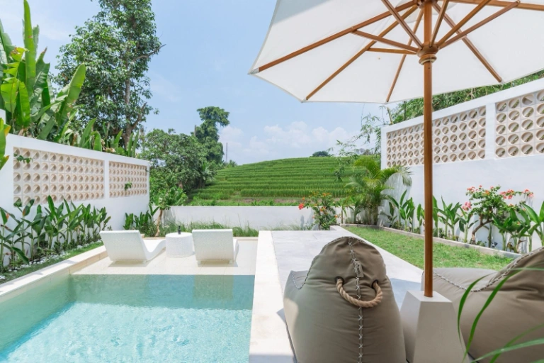 2BR Modern Minimalist Villa w/ Rooftop & Rice Field Views