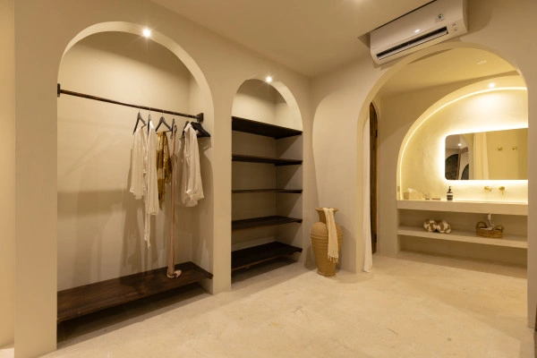 Villa Sawa 1 – Romantic Private Pool Villa for Couples in Pererenan - Image 3