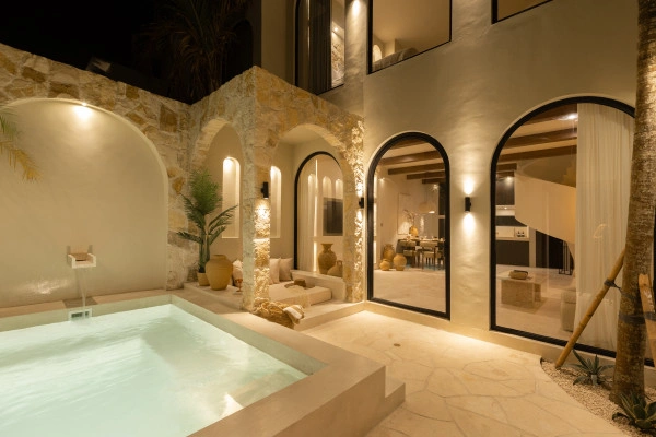 Villa Sawa 1 – Romantic Private Pool Villa for Couples in Pererenan - Image 5