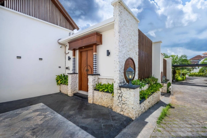 Villa Dacira by Orivista – Designer Tropical Pool Villa Retreat in Canggu - Image 4