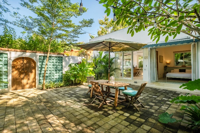 Charming 1BR Casa Tosa w/ Lush Garden & Tropical Escape in Uluwatu - Image 4