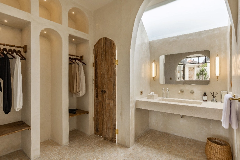 Boho Dreamy Villa Bocami Suite 2 , Intimate Retreat in Kuta - Image 5