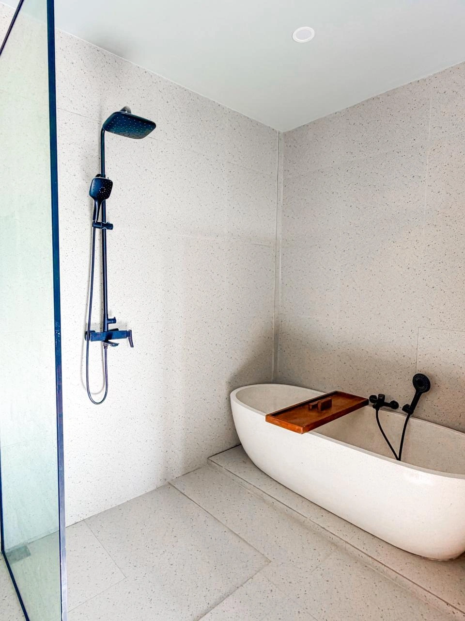 ✨ EXCLUSIVE BRAND NEW 5BR LUXURY VILLA – MUNGGU / TUMBAK BAYUH ✨ in Seseh - Image 4