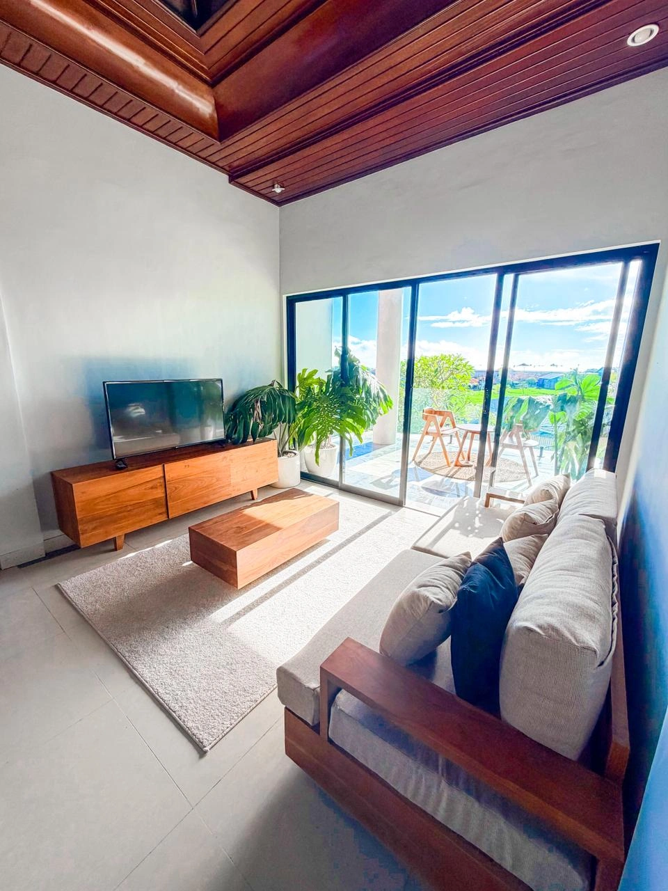 ✨ EXCLUSIVE BRAND NEW 5BR LUXURY VILLA – MUNGGU / TUMBAK BAYUH ✨ in Seseh - Image 3