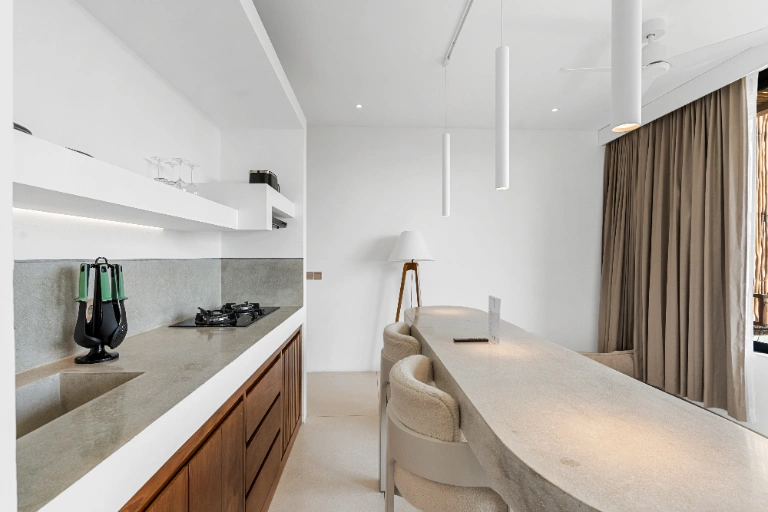 Sore - 1BR Luxury Canggu Apart | Pool, Near Cafés & Beach in Canggu - Image 5