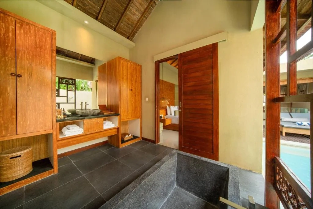 1 BEDROOM MODERN VILLA IN BERAWA – AF664 in Canggu - Image 4