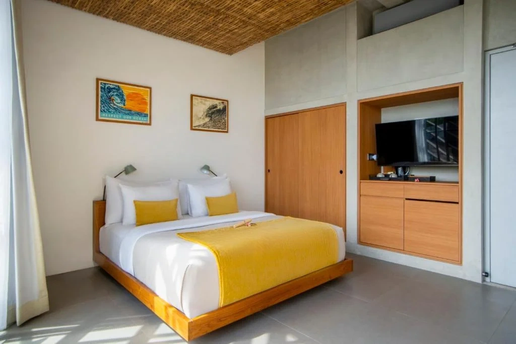 SOPHISTICATED 1 BEDROOM MODERN SUITE IN THE HEART OF PERERENAN – AF666 in Pererenan - Image 3