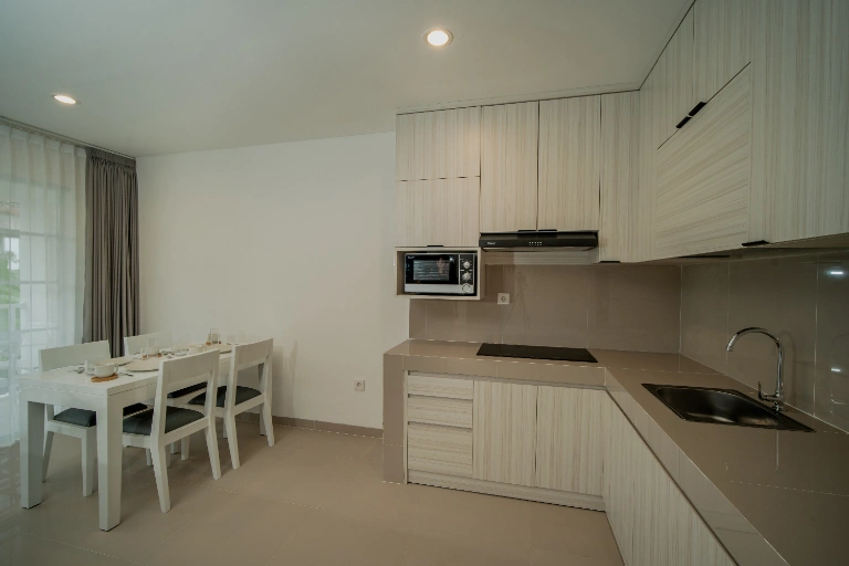 RBS29: AVAILABLE 2 BEDROOM VILLA FOR RENT – TUMBAKBAYUH ✨ in Pererenan - Image 2