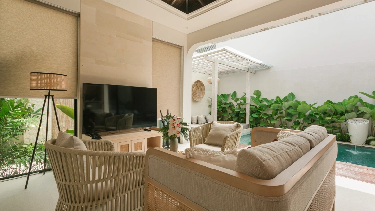 DENEVA - 1BR Premium Canggu Villa - Bathtub & Pool in Canggu - Image 2