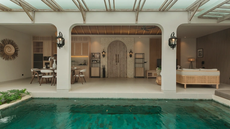 Deneva - 2BR Canggu Retreat Villa | Pool & Bathub Bliss in Canggu - Image 2