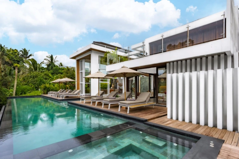 Modern 6BR Villa w/ Wellness Facilities & Strong ROI in Ubud - Image 5