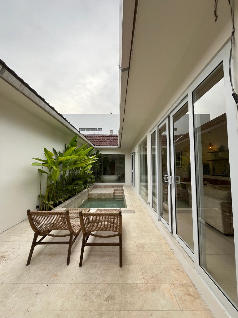 Luxury Private Pool 1 Bedroom Villa Near MELASTI Beach For 33 Year Leasehold in Uluwatu - Image 2