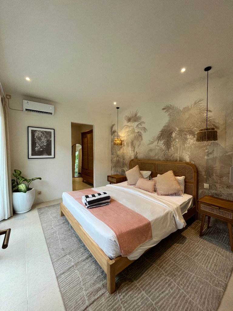 Luxury Private Pool 1 Bedroom Villa Near MELASTI Beach For 33 Year Leasehold in Uluwatu - Image 3