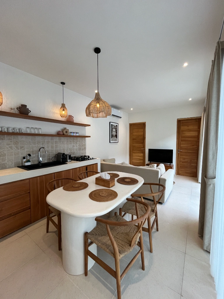 Luxury Private Pool 1 Bedroom Villa Near MELASTI Beach For 33 Year Leasehold in Uluwatu - Image 5