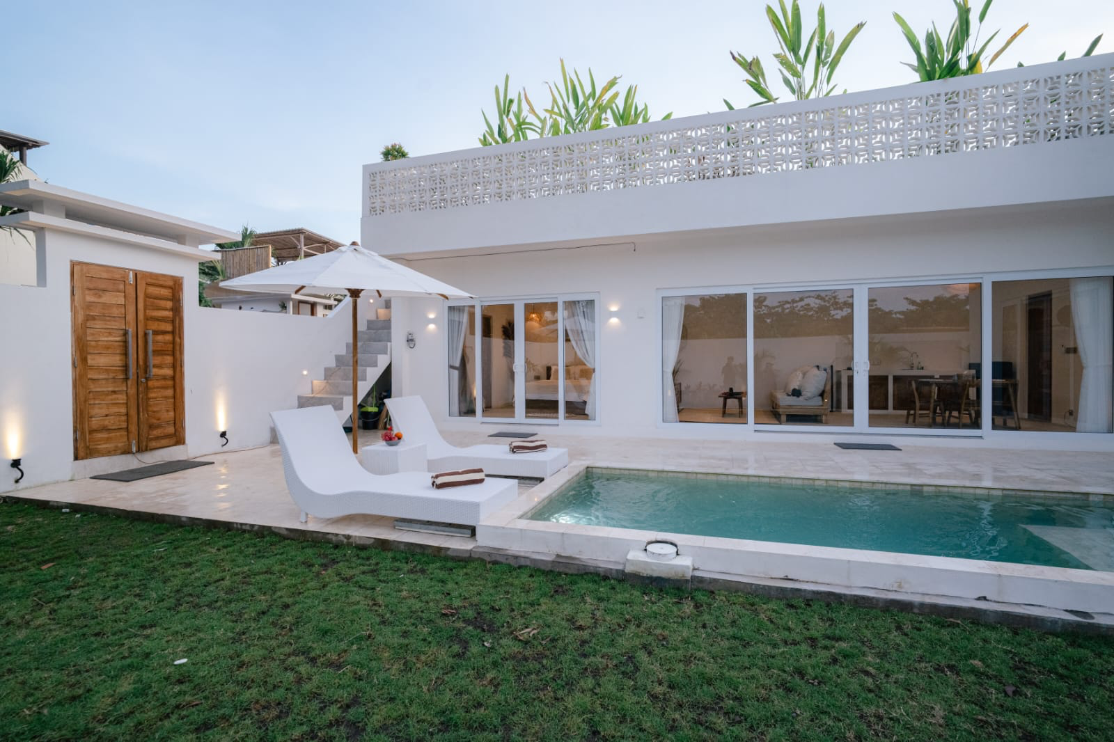 2BR Villa w/ Pool & Huge Garden in Uluwatu - Image 2