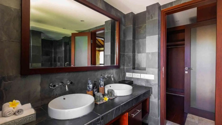 DO 145 - VILLA FOR SALE IN PANDAWA BALI in Nusa Dua - Image 4