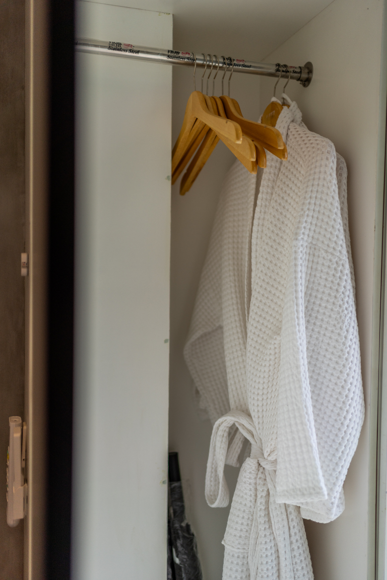 🌿 Luxury Smart Apartment with Pool & Spacious Living Room in Ubud in Ubud - Image 4