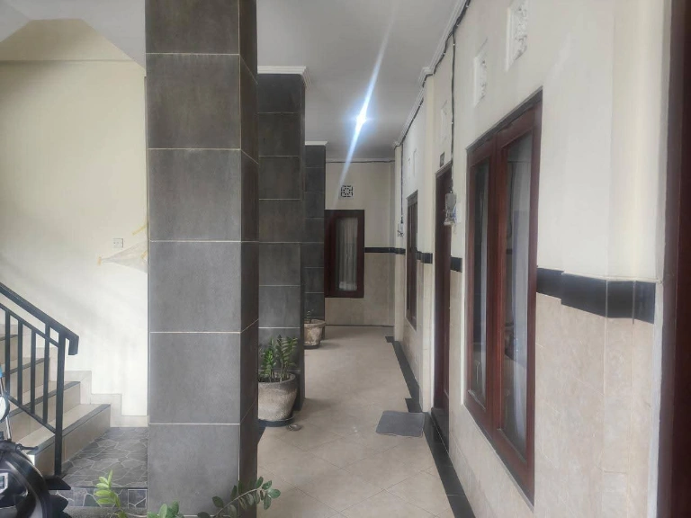 Guesthouse for sale (Kost) with the furniture! in Seminyak - Image 3
