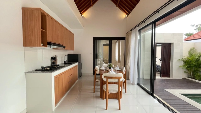 2BR UMALAS 2 CASA DELLA in Canggu - Image 4