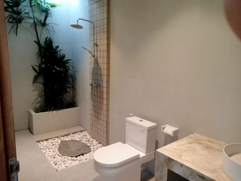 2BR BRAND NEW VILLA UNFURNISHED PERERENAN  in Pererenan - Image 5