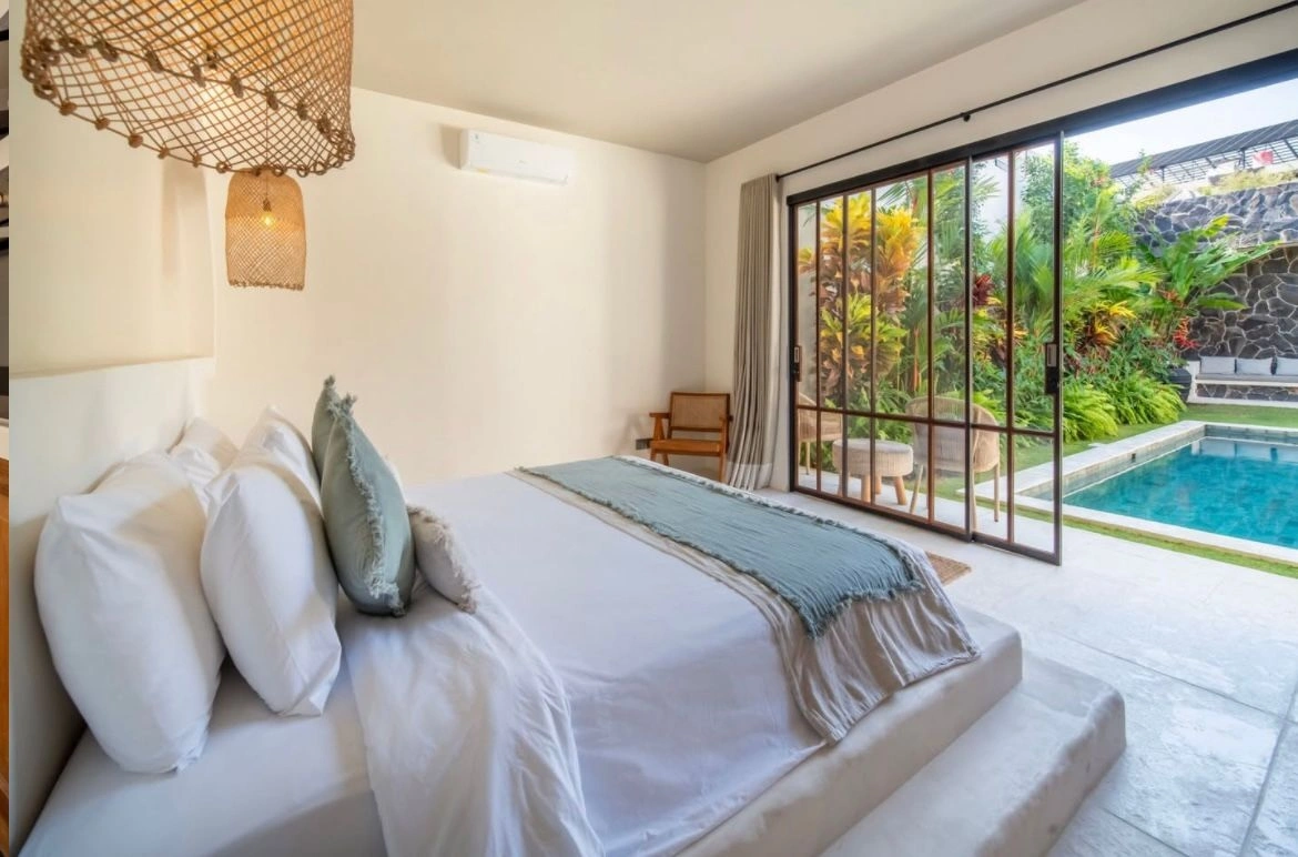 Villa For Rent 3 Bed In Umalas,Kerobokan Bali CR-4147 in Canggu - Image 4