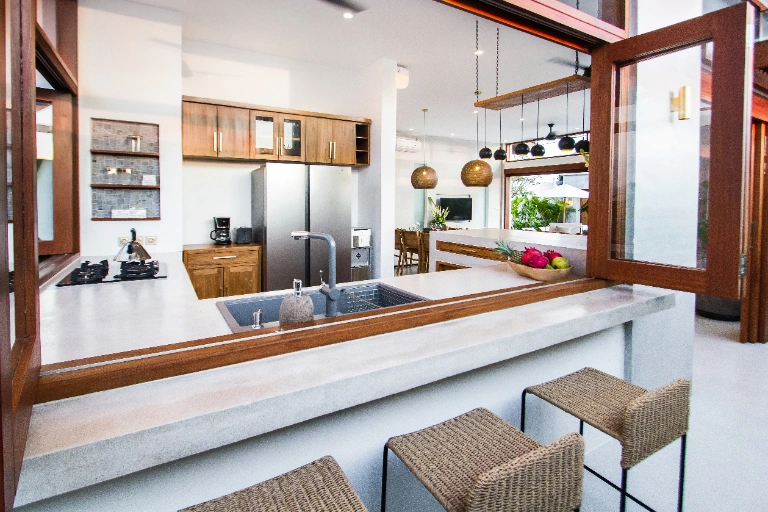 BRAND NEW LUXURY 4BD VILLA IN CEMAGI BEACHSIDE WITH SPACIOUS POOL YARD in Seseh - Image 4