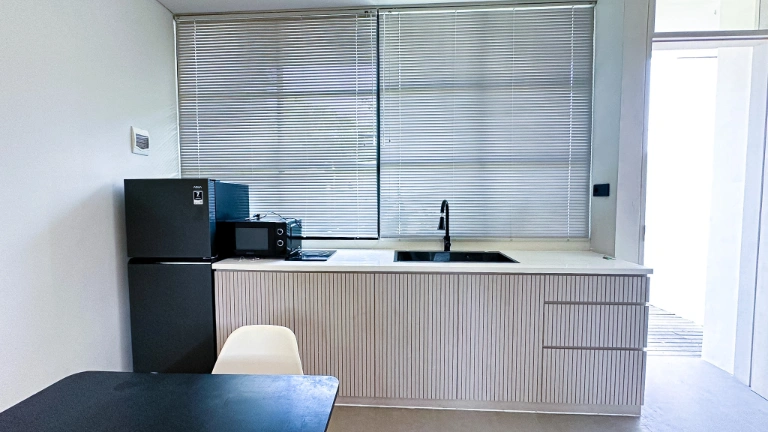 RKY44 – Two Bedroom Smart Townhouse, Berawa Location in Canggu - Image 5