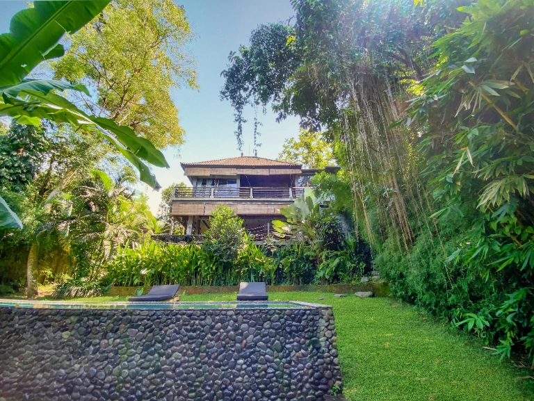 Jungle Villa Oasis With Breath Taking Views in Ubud - Image 3