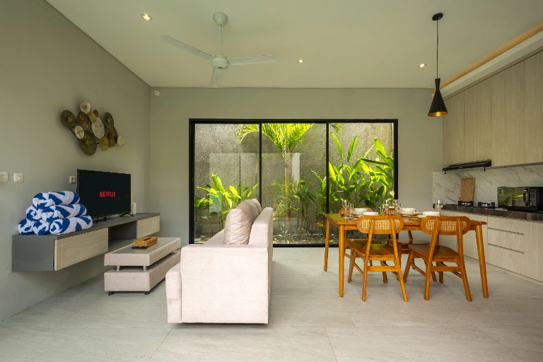 D'PAVILLION - Modern 3BR Seseh Pool Villa | Near Pererenan Beach in Seseh - Image 4