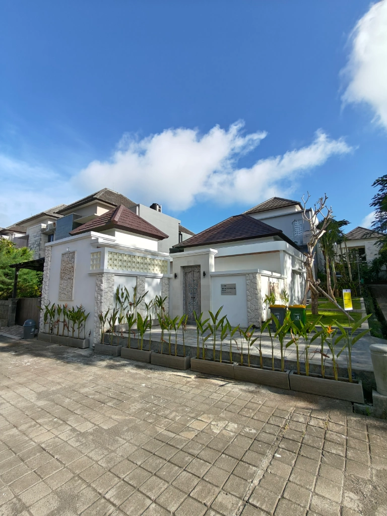 Villa The Richardson Korji Terrace Pecatu Ungasan in Uluwatu - Image 3