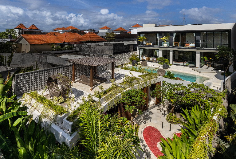 Huge 6-BR | 15m Pool & Butler I FREE breakfast I Jacuzzi I Weekly and Monthly in Pererenan - Image 3