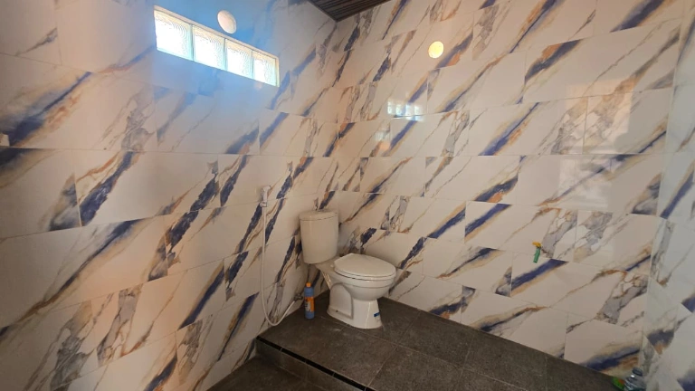 Rent a Room In Guesthouse 1 Bed In Canggu,Bali EK-4154 in Canggu - Image 4