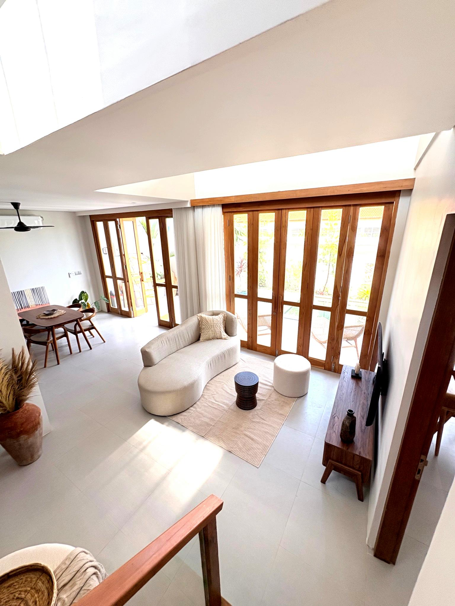 Modern Designed 3Bd Villa in Cemagi – Spacious Bright & Elegant in Seseh - Image 5