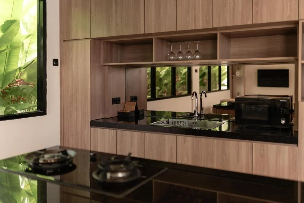 3 BEDROOM MODERN VILLA IN BATU BOLONG – AF665 C in Canggu - Image 2