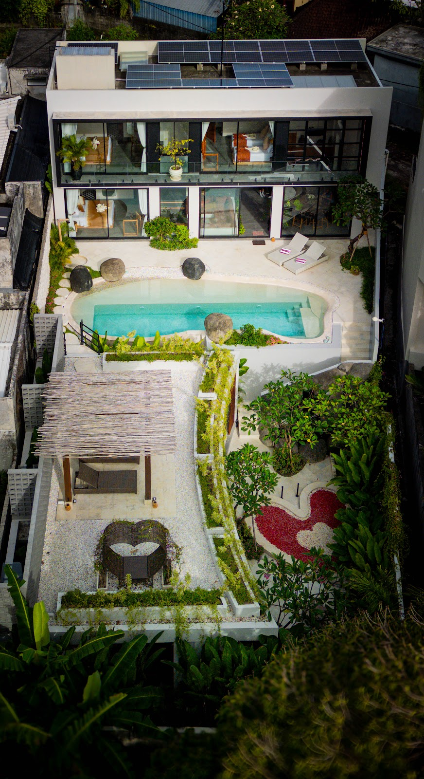 Huge 6-BR | 15m Pool & Butler I FREE breakfast I Jacuzzi I Weekly and Monthly in Pererenan - Image 4