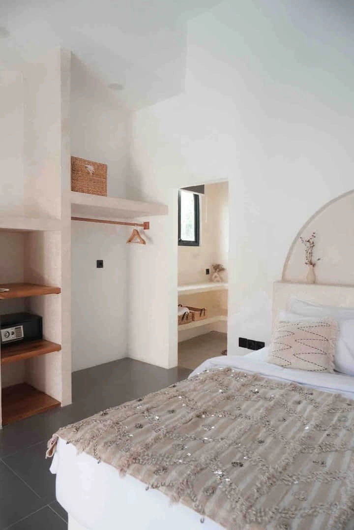 Villa For Rent 2 Bed In Kerobokan,Badung Bali PO-4160 in Canggu - Image 4