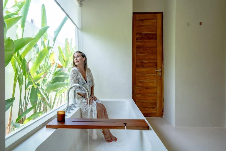 MIID Villa: Cozy Escape Near Balangan & El Kabron in Uluwatu - Image 5