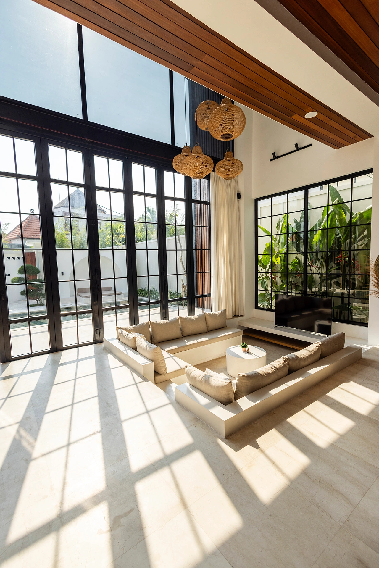 Beautiful, spacious villa Pererenan, Canggu in Pererenan - Image 2