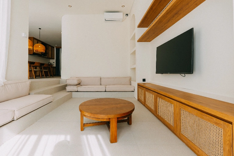 MEDITERRANEAN VILLA IN PRIME BERAWA - FOR SALE & RENT - YO203A in Canggu - Image 3