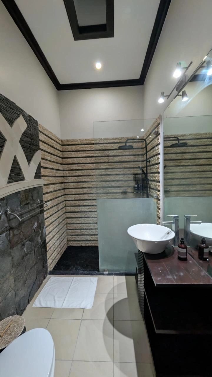 3BR VILLA SEMINYAK in Seminyak - Image 5